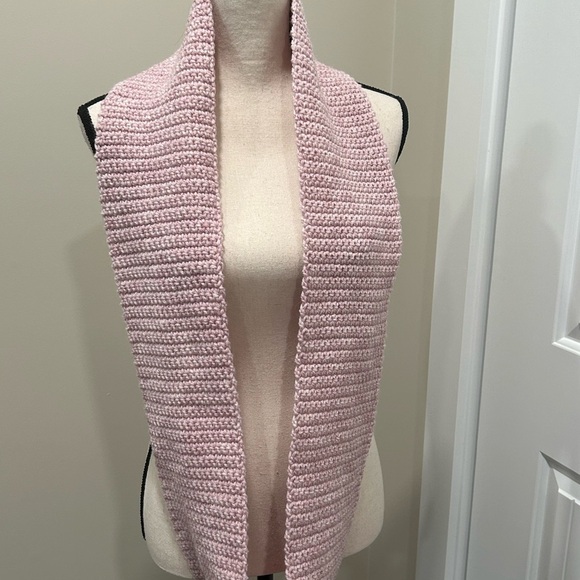 Pink Handmade Infinity Knit Scarf - Picture 7 of 8